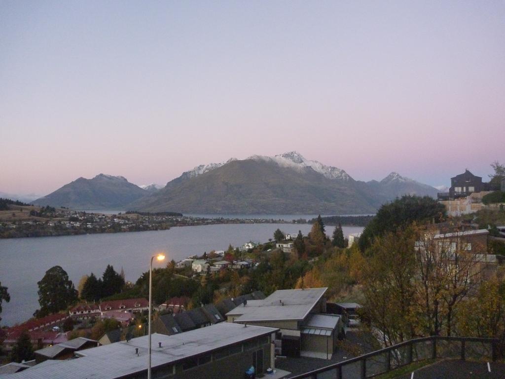 Villa Goldrush #1 Queenstown Zimmer foto